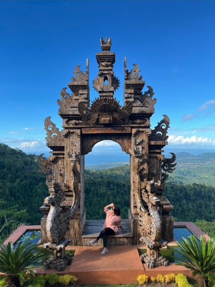 Erin at a scenic North Bali gateway